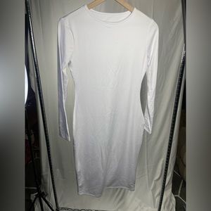 White bodycon dress